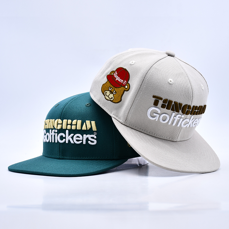 snapback hat